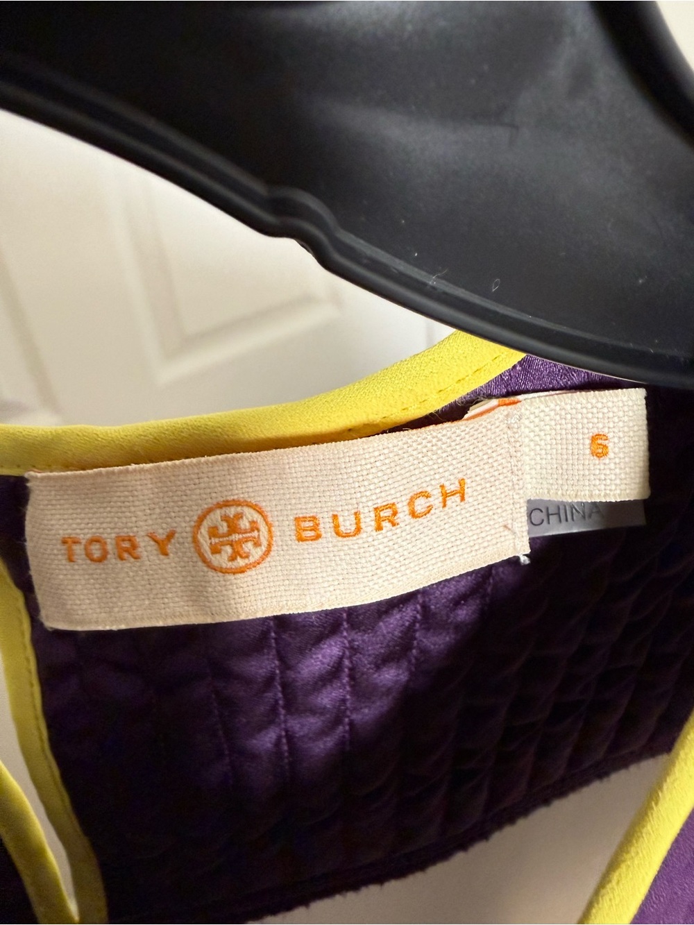 TORY BURCH MUSHROOM PARTY TRAPUNTO MIDI DRESS SIZE 6
Exc condition - Picture 10 of 11
